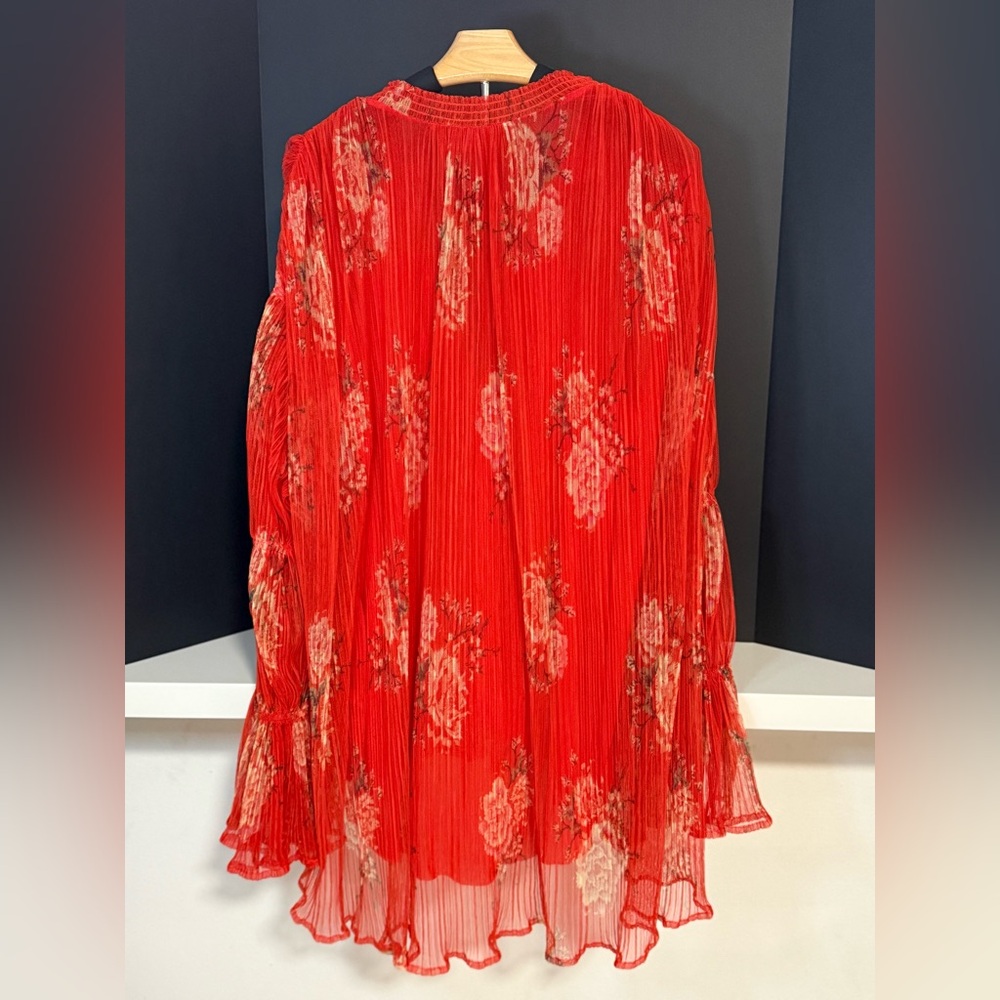 Free People Red Floral Pleated Boho Tunic Blouse Bell Sleeve Small - Picture 6 of 7